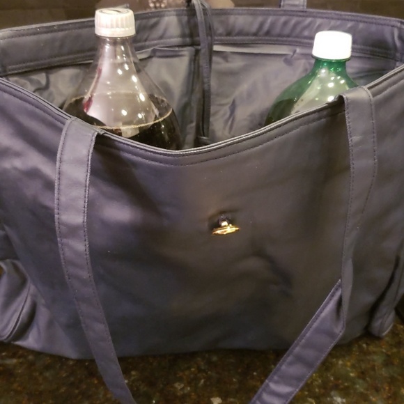 NWOT  Nylon dark navy tote bag - Picture 7 of 7
